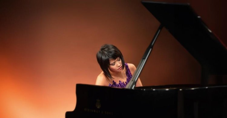 Ein Abend der Virtuosität: Yuja Wang und Víkingur Ólafsson im Goldenen Saal.